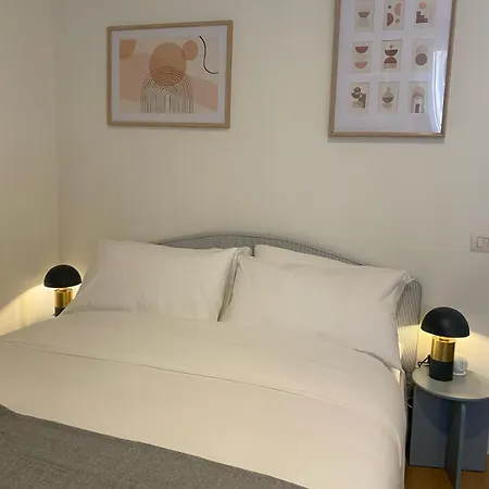 Naviglio - Eleganza E Relax A 2 Min Dalla M4 E Dai Navigli Milão
