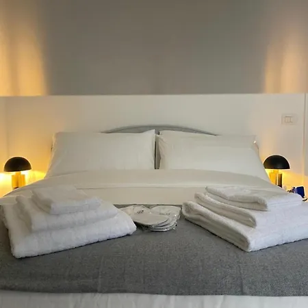 Apartament Naviglio - Metro Blu Navigli