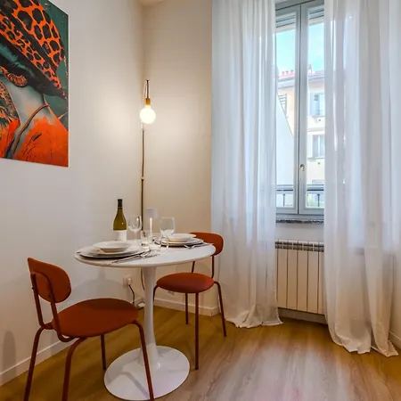 Apartament Naviglio - Metro Blu Navigli Mediolan